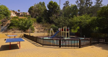 Cubo's Poseidon Apartment 3 & Pool / room / air conditioning / community pool / free wifi