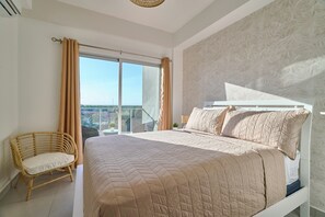 1 dormitorio, tabla de planchar con plancha, wifi gratis y ropa de cama