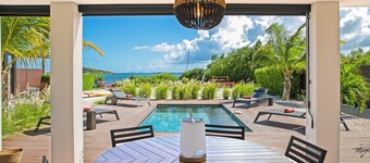 Belle Lurette, 3 BR, pool, Pinel island bay, kayaks direct sea access