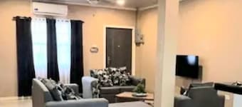 2 Bedrooms Fully furnished Apartments with WiFi/Cable TV,AC,Hot Water etc