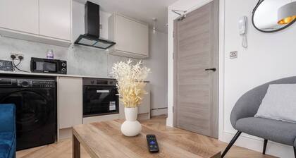 Anfield Access | Kitchen | With Sofa Bed | Parking