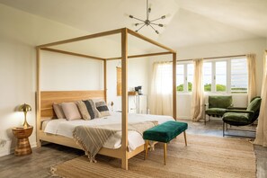 7 bedrooms, iron/ironing board, WiFi, bed sheets - Spacious 7-bedroom villa in Rio Grande w/ pool, OCEAN VIEW, 5 mins to beach! (Rio Grande)