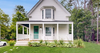 Charming Camden Retreat with Front Porch, Deck and Wifi