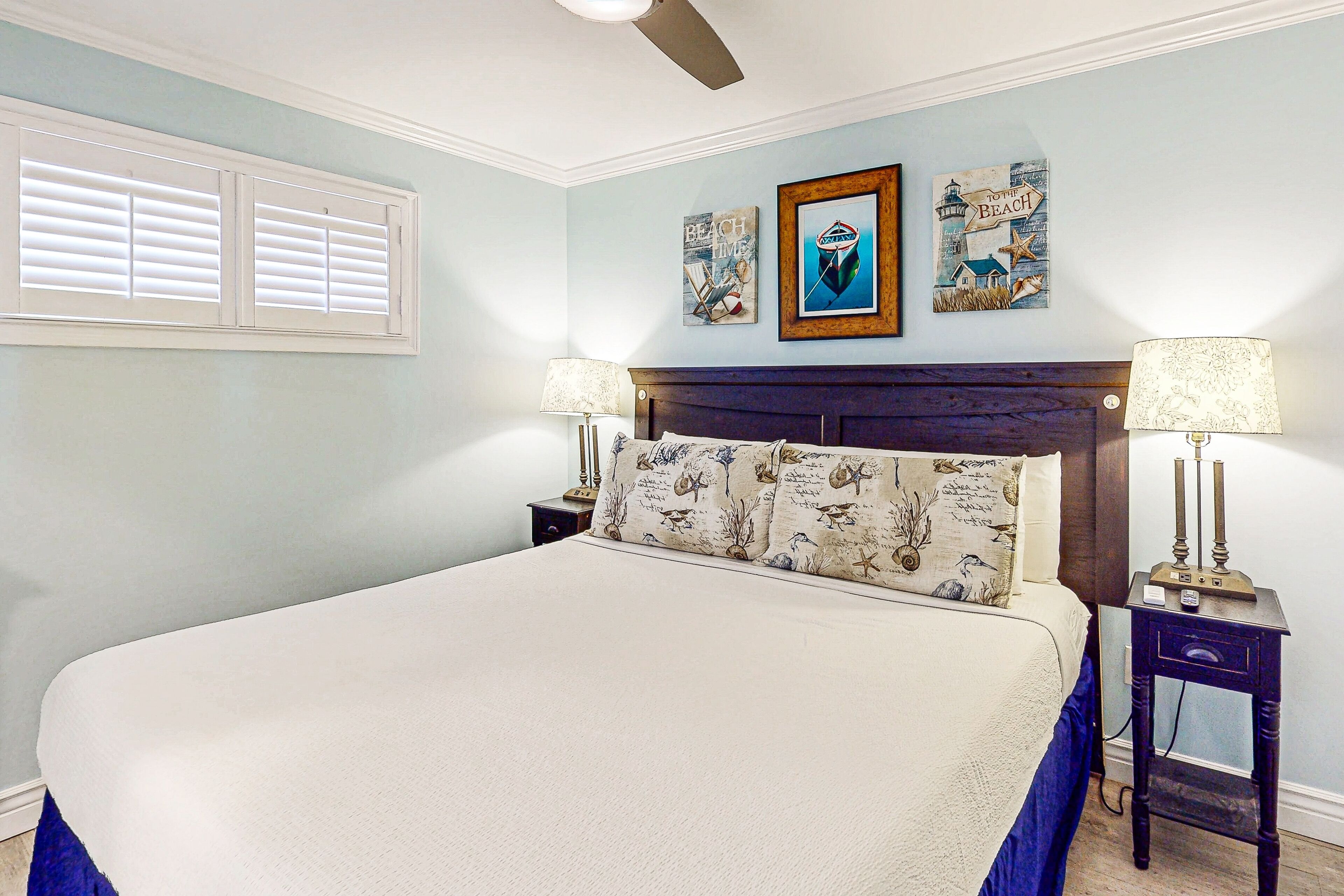 1 slaapkamer, een strijkplank/strijkijzer, wifi, beddengoed