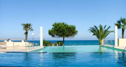 MB6 Loggia by Interhome