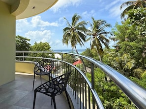 Balcony - Noah Private Beach House (Himmafushi)