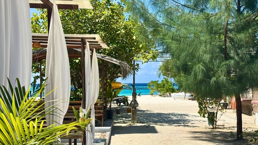 Noah Private Beach House