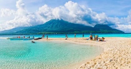 RedDoorz @ Gracia's Calzada Inn Camiguin