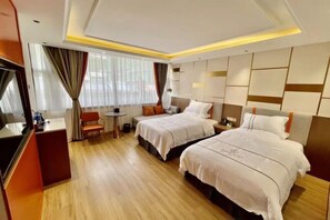 Room - Zoige Grand Hotel (Zoige County People's Government) (Zoige)