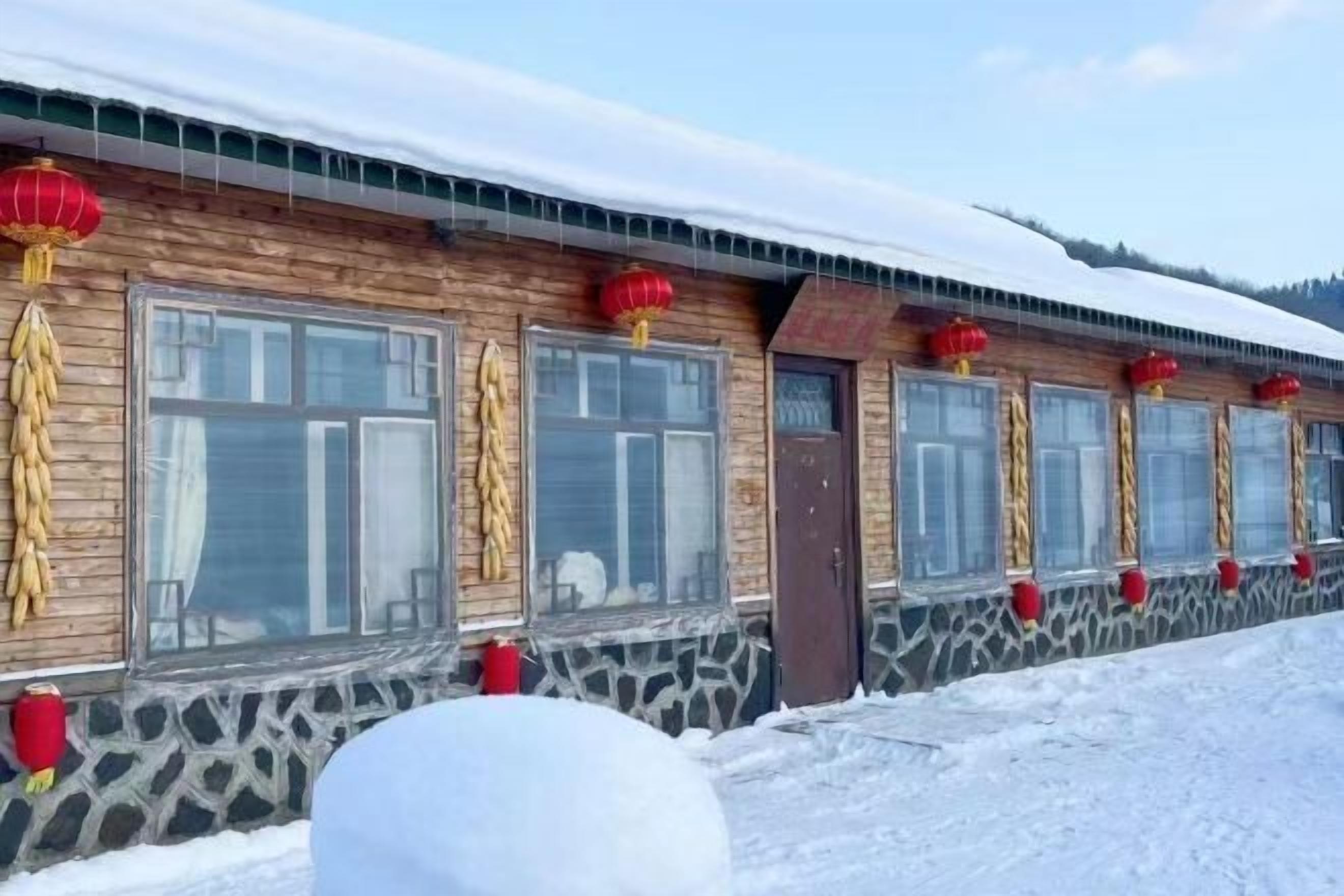 المنشأة من الخارج