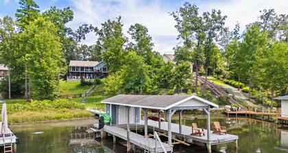 Lakefront Lake Anna, Dock, Views, Deck, Movies