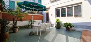 Outdoor dining - Giotto al Mare -by BelcantoVillas (Viareggio)