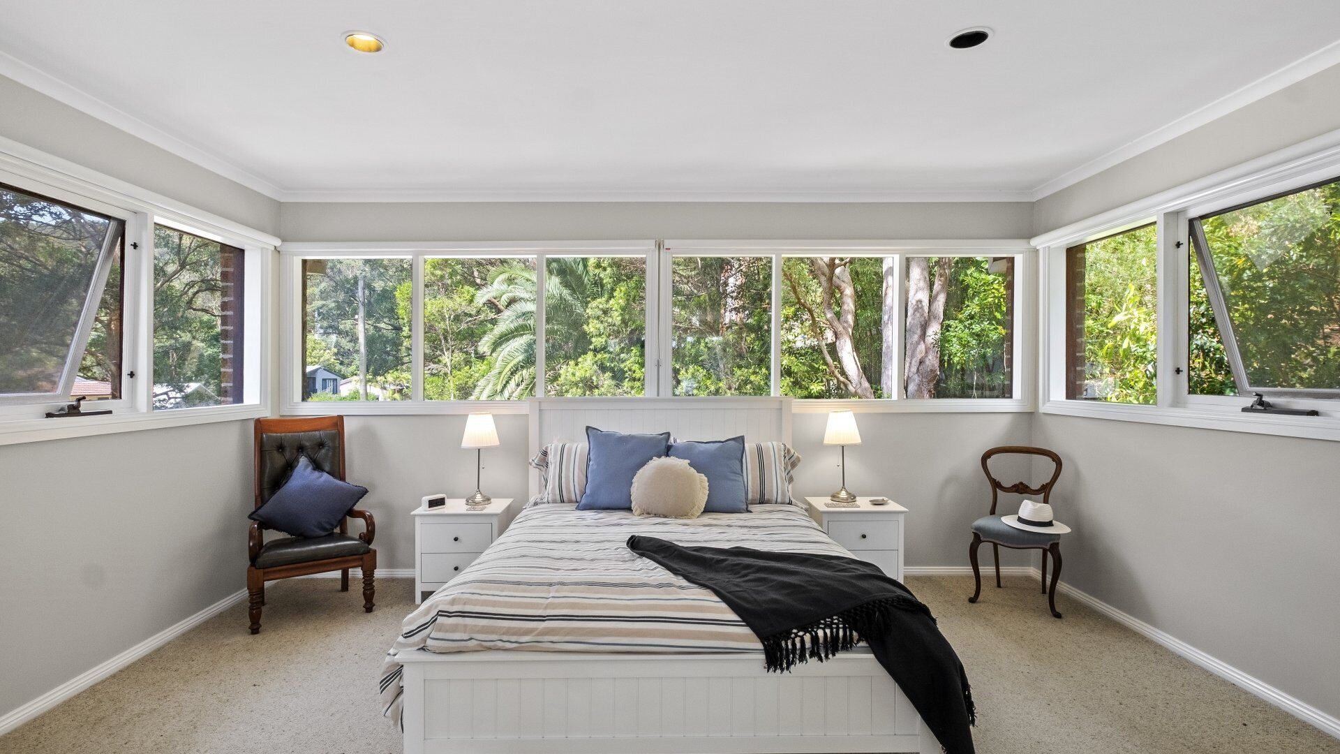 5 soverom, strykejern/-brett, internettilgang og sengetøy