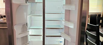 Cozy 1-bedroom apartment in lovely St. Louis with WiFi, AC