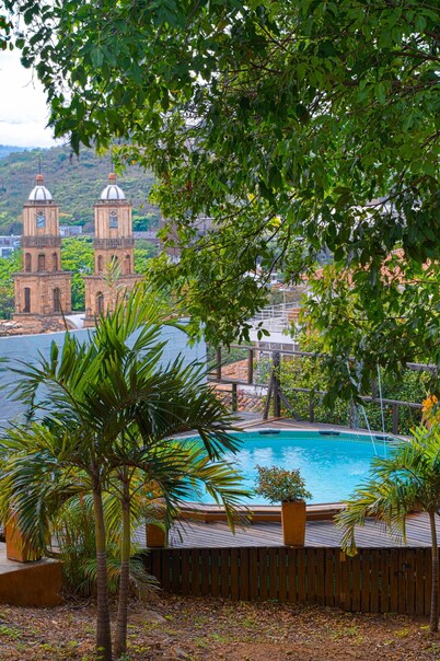 Traveler Hostel