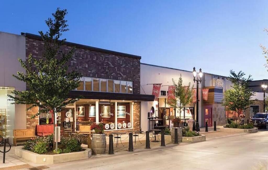 المنشأة من الخارج