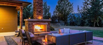 Where Friends & Family Connect 5 Acre Pool Home