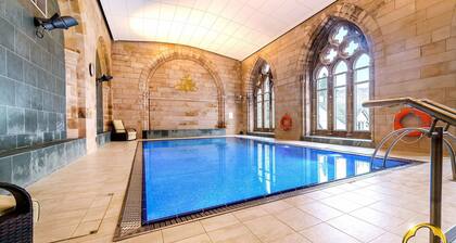 11 The Courtyard Cottages: Luxury Holiday Accommodation - Pet Friendly