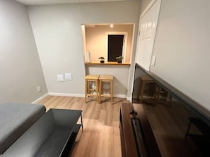 Apartment, 1 Bedroom | Room amenity