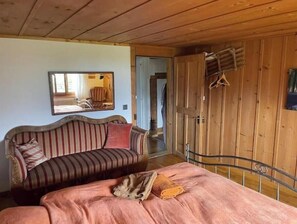 8 bedrooms, WiFi - Serenity Spiez (Einigen)