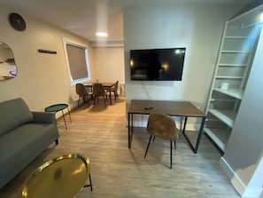 Living area - Newly Renovated 1br1ba With Asian Style (Edmonton)