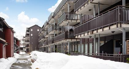 Nice apartment in Tjørhom with WiFi