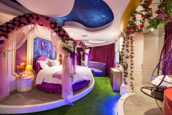 Room - No.8 Mansion Theme Hotel (Changsha Guitang Muqiao Subway Station) (Changsha)