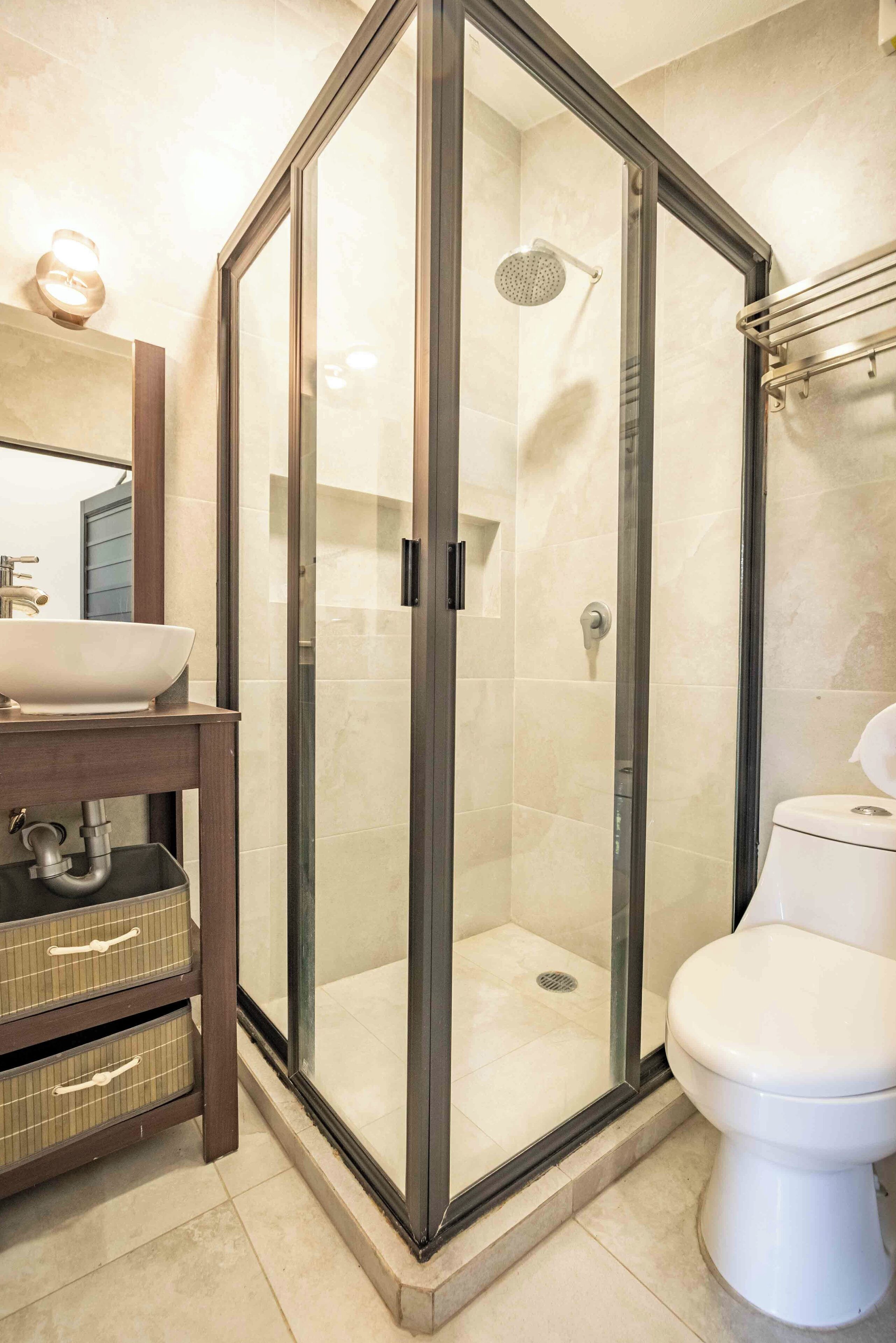 Deluxe House, Non Smoking, Private Pool | Bathroom | Shower, free toiletries, slippers, towels