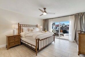 3 camere, una scrivania, ferro/asse da stiro, culla da viaggio