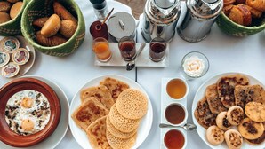 Ảnh chưa phân loại, 2 trong số 9 ảnh, nút