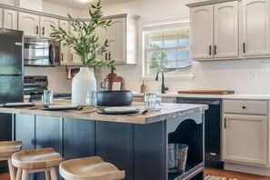 Fridge, microwave, oven, stovetop - Centrally Located | Modern Home in the Smokies (Blount County)