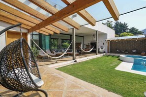 House, Private Pool, Mountain View | Terrace/patio