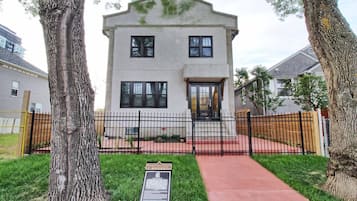 Apartment, 1 Bedroom, Patio, Garden View | Garden