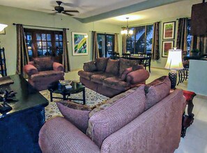 تلفزيون ذكي