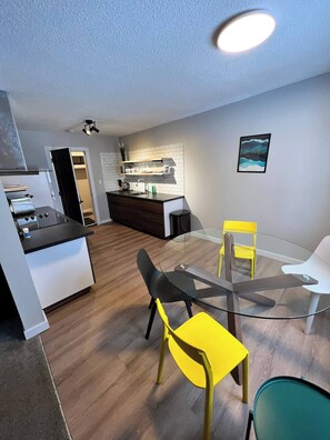 Room, 1 Bedroom, Patio, Garden View | Dining - Close To Whyte University New Renovation (Edmonton)