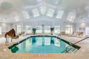 Innenpool, beheizter Pool