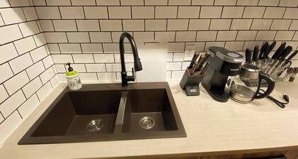 Central 2br Near Unveristy And Whyte Ave