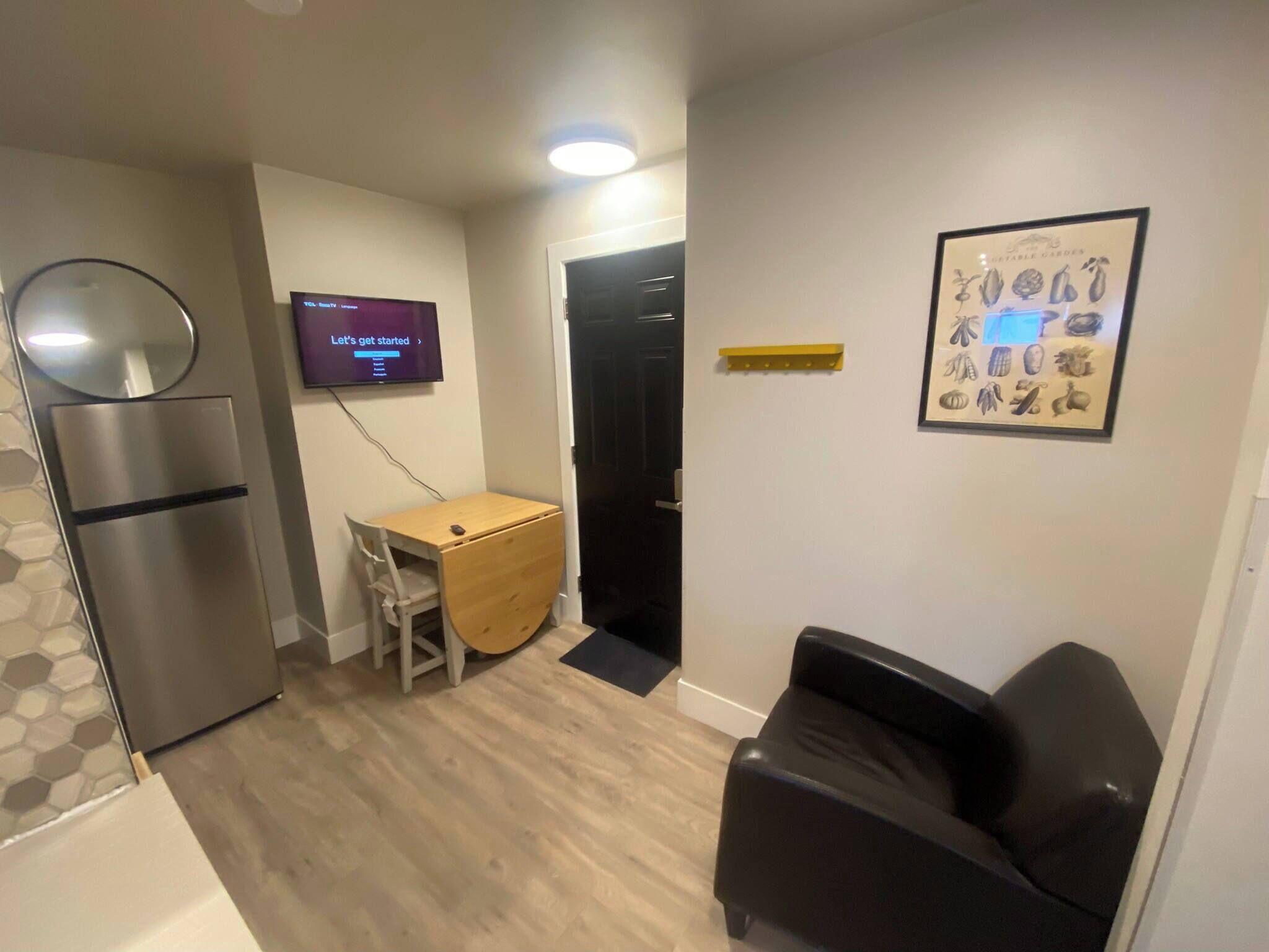 Room, 2 Bedrooms | Interior