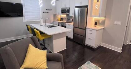 Chic, quiet and comfy apartment.