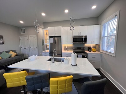 Peaceful and modern retreat