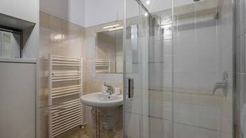 Dusche, Haartrockner