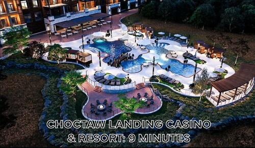 Vacana Tuck Awy, Arcade, Air Hockey, HotTub, Pets, Games