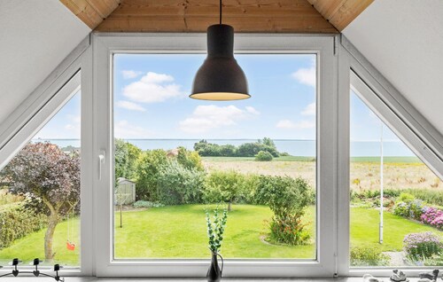Cozy home in øster assels with WiFi