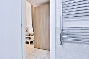 Interior - Salerno Bright & Comfortable Studio (Salerno)