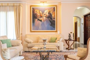 TV - Villa Cesare (Mascali)