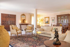 TV - Villa Cesare (Mascali)