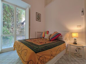 4 makuuhuonetta, Wi-Fi, vuodevaatteet