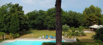 Villa 'Vittorio 4km from the Sea' with Private Pool, Wi-Fi and Air Conditioning