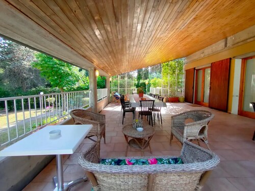 Villa 'Vittorio 4km from the Sea' with Private Pool, Wi-Fi and Air Conditioning