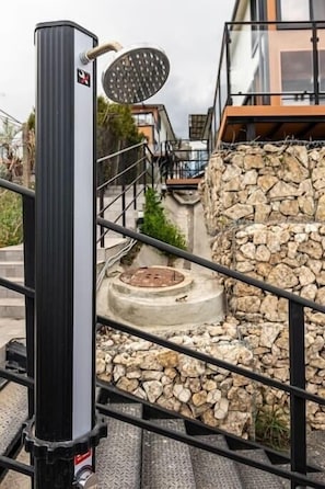 Exterior detail - Kabakum Dreams Luxury Apartment - Charming Coastal Retreat with Modern Amenities (Varna)